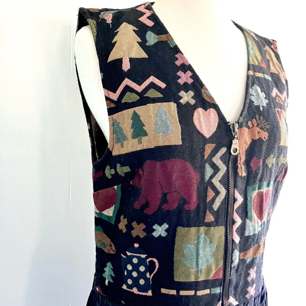 Vintage 80’s Twin Peaks brocade camping bib dress